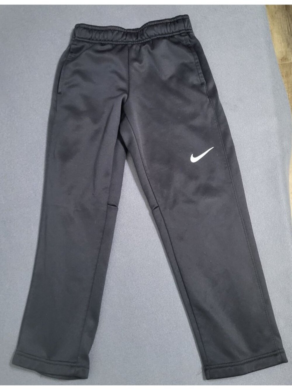 NIKE Boys SZ XS Therma-FIt Black Performance Track Pants Pull On Athletic - Picture 2 of 10